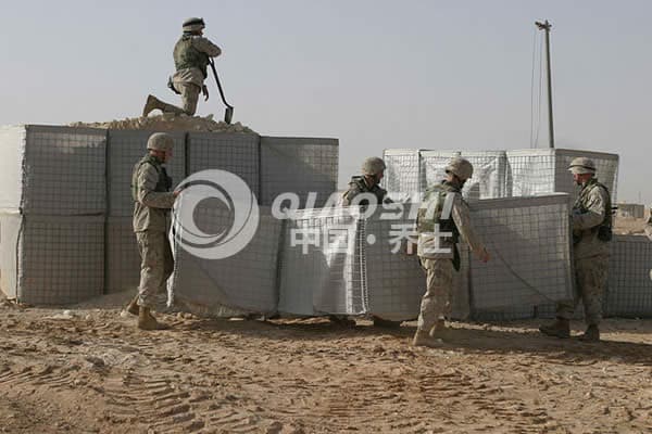 razor wire defensive barrier_hesco wall_qiaoshi